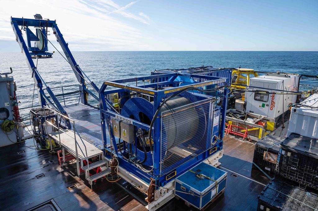 JFD successfully mobilises the NATO Submarine Rescue System (NSRS) during complex international exercise, Dynamic Monarch
