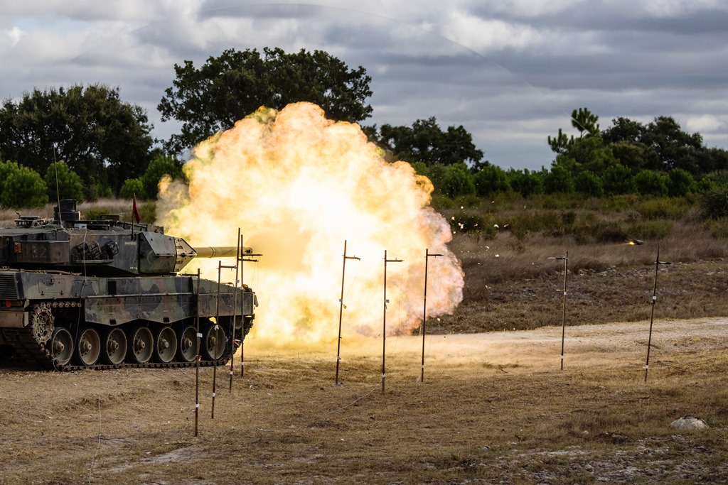 KNDS France qualifies its latest 120 mm tank ammunition for Leopard 2 use