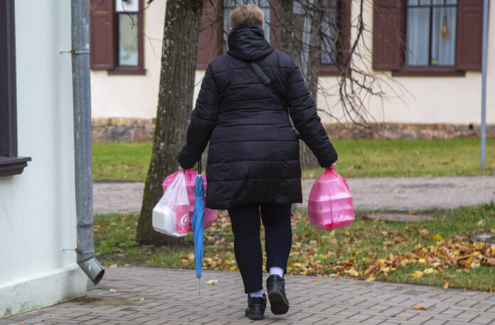Food delivery couriers will need to register with Latvia’s Food and Veterinary Service