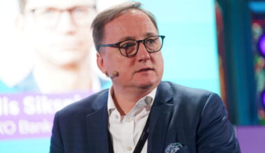 Bank of Latvia Governor: inflating the state debt will not help solve problems