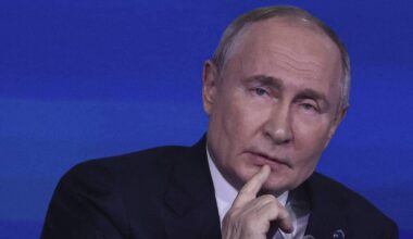 Kharkiv bombardée, rencontre Macron-Zelensky… Le point sur la nuit