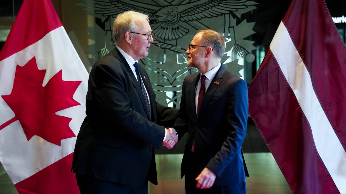 Click to play video: 'Meeting NATO’s 2% defence spending target is ‘about credibility’: Latvian defence minister'