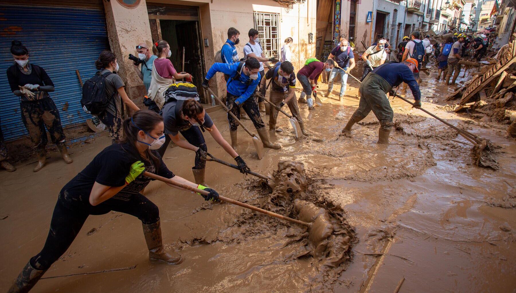 Should You Avoid Traveling to Spain Right Now?