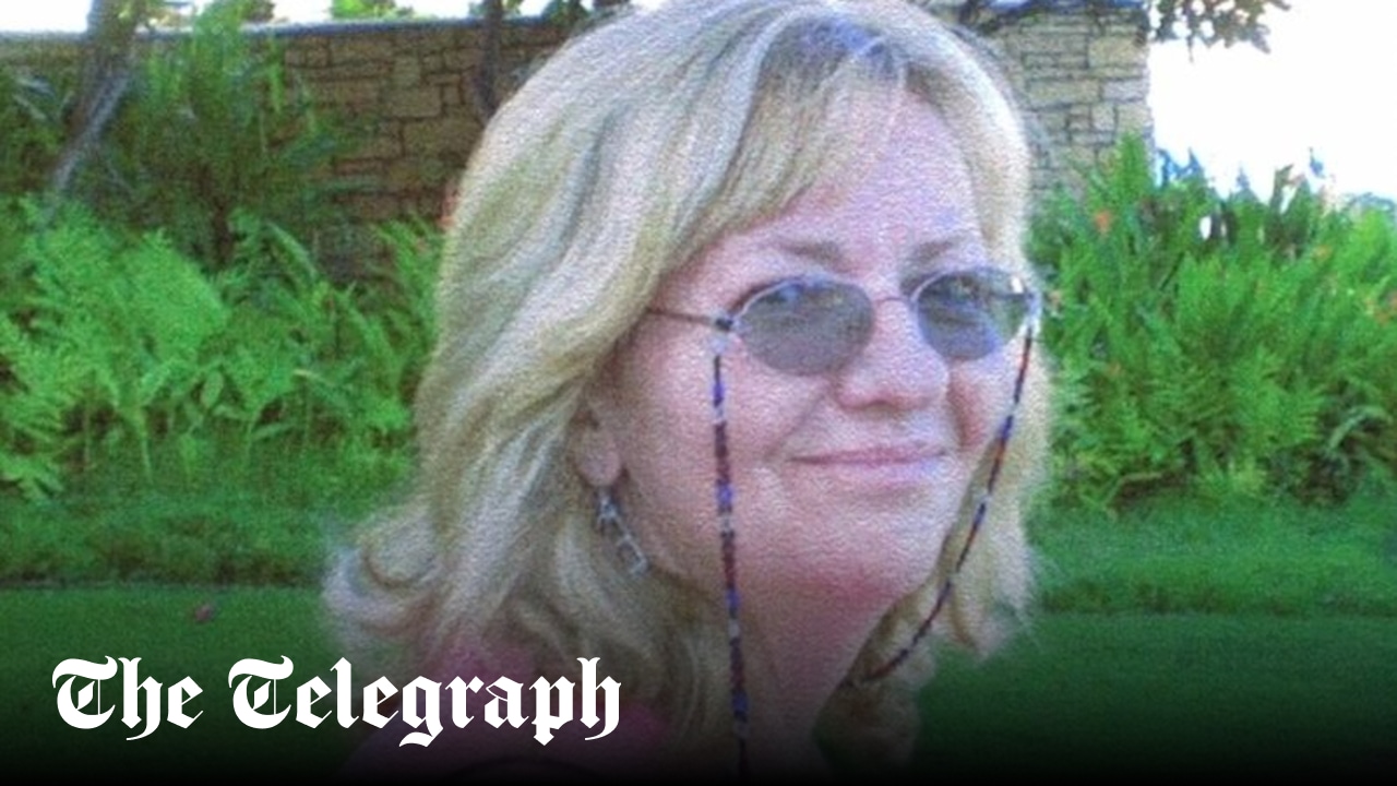 'I couldn't hug or touch my mother'