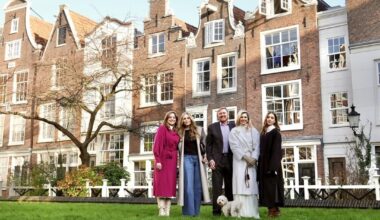 King Willem-Alexander, Queen Maxima, Princess Amalia, Princess Alexia and Princess Ariane’s the traditional winter photo session at the Begijnhof Amsterdam.