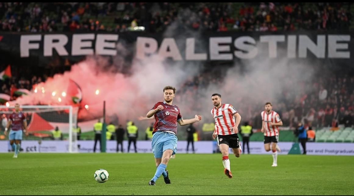 Banner unveiled by Derry City fans in their cup game against Drogheda United today