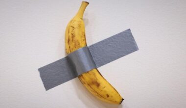 Oltre sei milioni da Sotheby's per la banana di Cattelan - Notizie