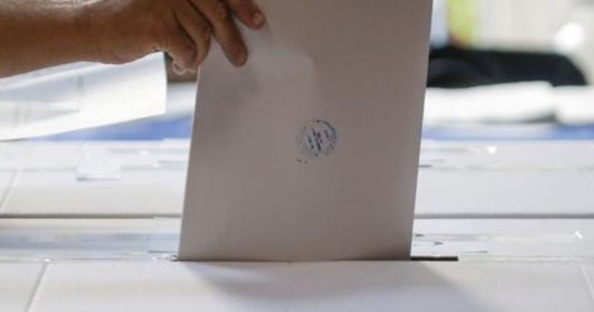 Alegeri prezidențiale. România merge, azi, la vot în primul tur