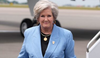 Video: Trump said his new WH chief of staff likes to ‘stay in the back.’ Randi Kaye explains why he is right