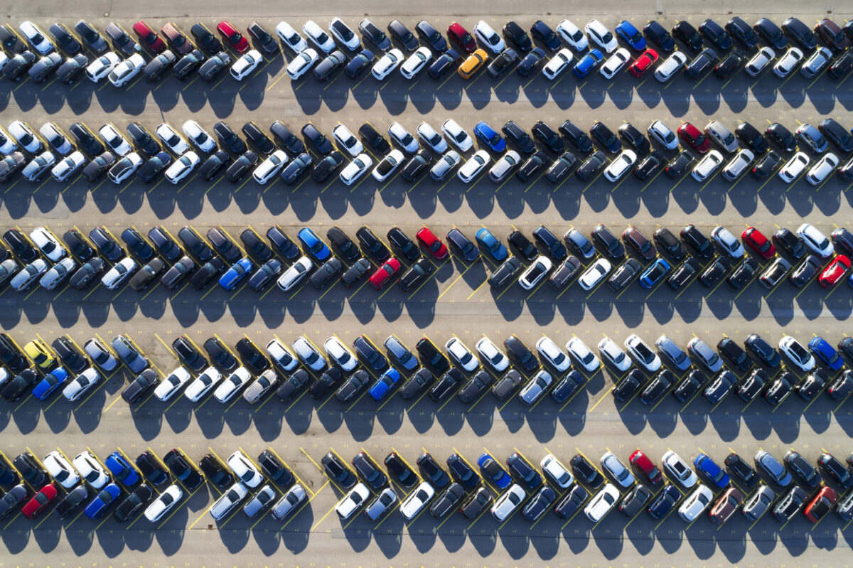 2025: will geopolitics “reset” the global auto supply chain?