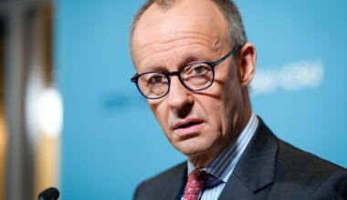 Ticker zur Deutschland-Krise: Dobrindt nennt Kanzler „Klebe-Olaf“ | Politik
