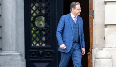 Démission de Bart De Wever: une personnalité étrangère à la politique pourrait-il être désigné pour former le gouvernement?