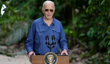 Internationales Gipfeltreffen - Biden überrascht mit Ukraine-Zusage vor G20-Gipfel in Rio - Politik
