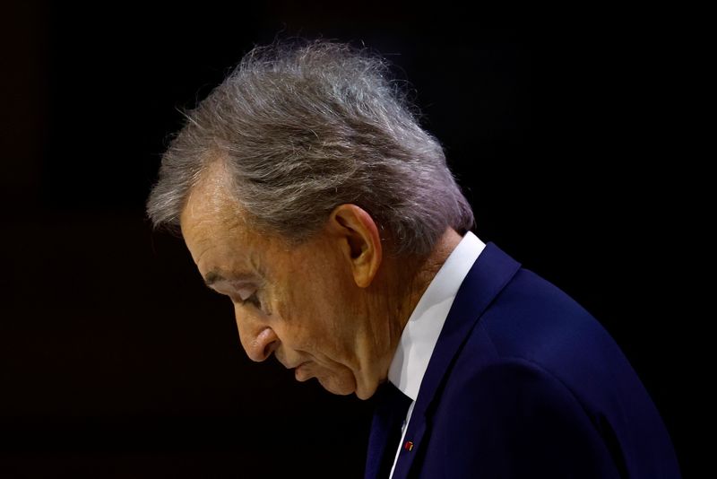 LVMH chief Bernard Arnault to testify in France spy trial