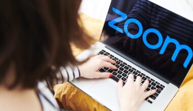 Zoom Changes Name to Emphasize AI Offerings, Gives Sales Forecast