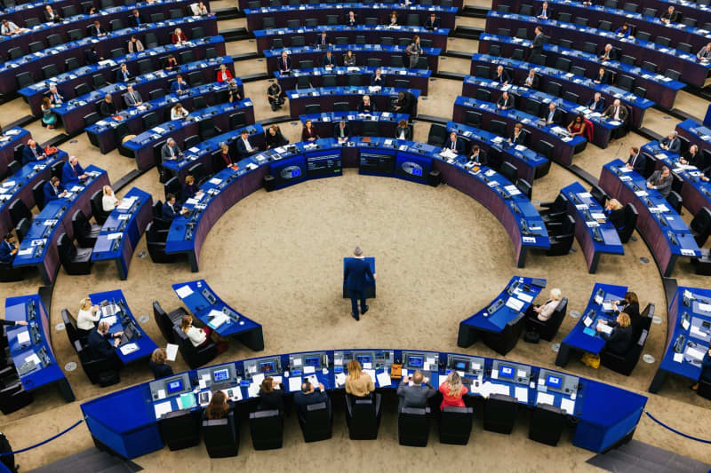 Germany rejects European Commission warning on spending plans