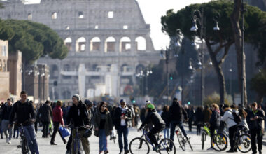 domenica 1 dicembre 2024 niente auto nella fascia verde. Orari, informazioni e dettagli