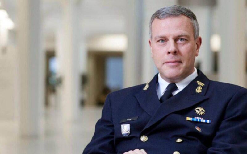 Lieutenant Admiral of the Royal Netherlands Navy, Chairman of the NATO Military Committee, Rob Bauer, said that a preemptive first strike against dictator Putin is likely. At the same time, the Czech Ministry of Defense and the Czech General Staff reported an increase in defense spending.