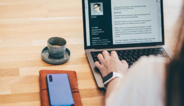 How job applicants can get past AI software