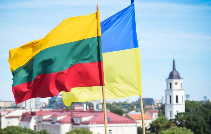Lithuania commits €5 million to solar power plants in Ukraine