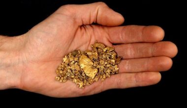 Gold pushes higher despite Middle East ceasefire, buoyant US Dollar