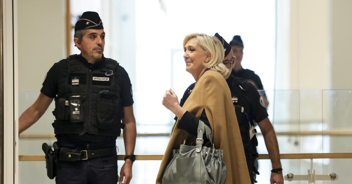 De la prison ferme requise contre Marine Le Pen dans l'affaire des emplois fictifs au Parlement européen - rts.ch