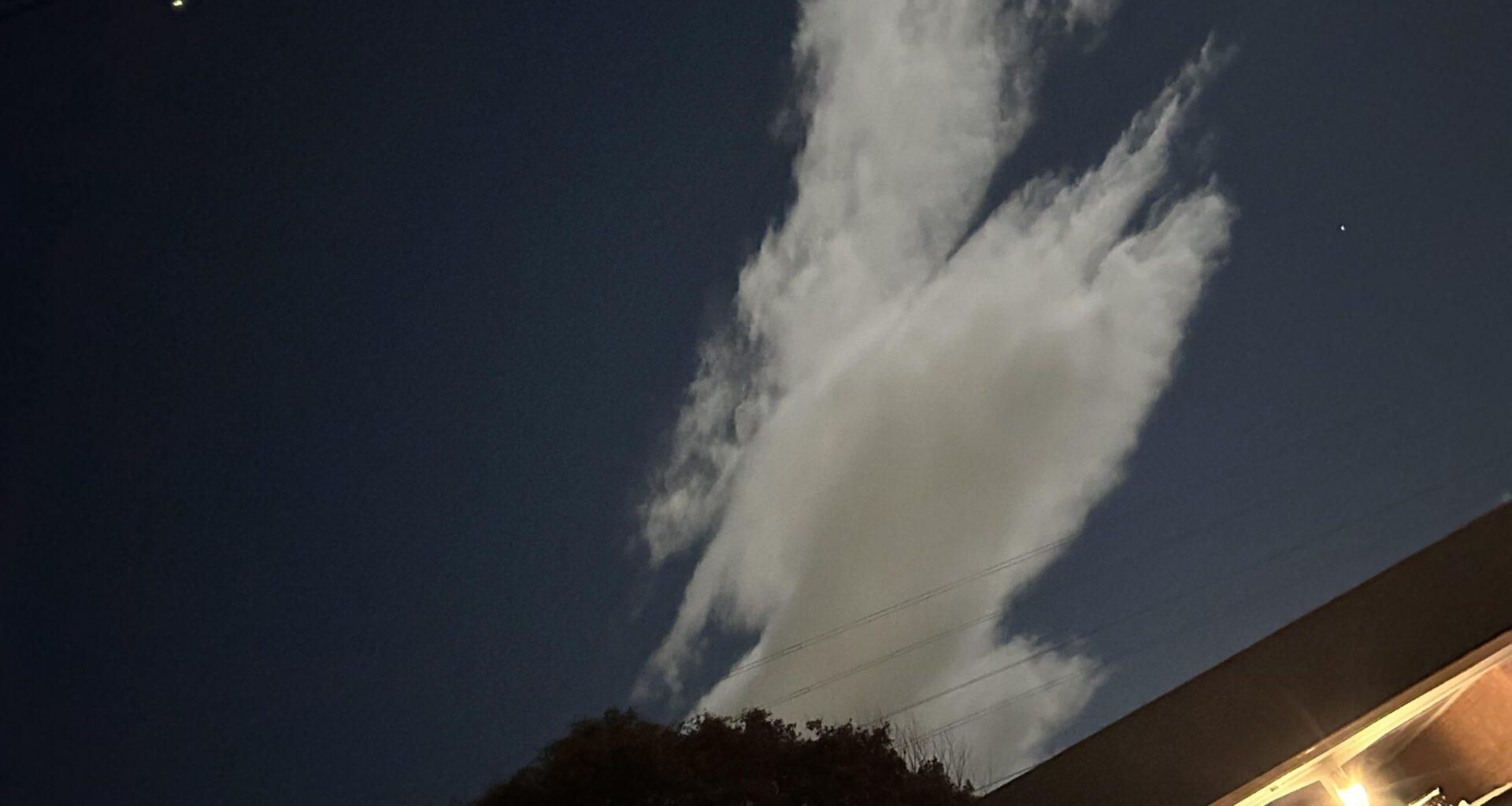 Just thought you might appreciate the “cloud Scotland” I saw tonight.
