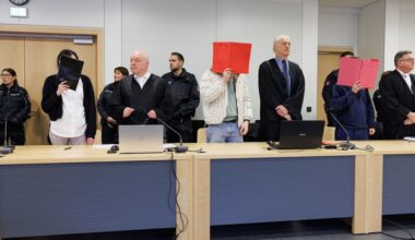 17-Jährige gequält und in Ems gestoßen: Angeklagte äußert sich | NDR.de - Nachrichten - Niedersachsen