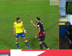 ¡Expulsado por una peineta al rival!