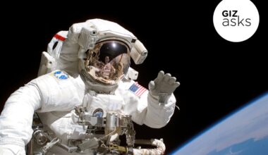 How long can the human body endure the harsh space environment?