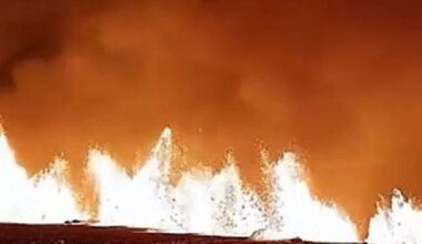 New spectacular volcanic eruption in Iceland is the seventh in less than a year: The videos