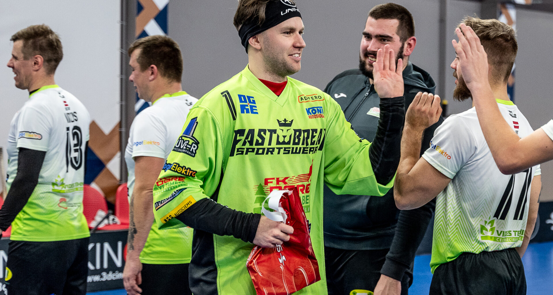 Latvijas Florbola savienība » LV » 2024/2025 » Jaunumi » "FK Ogre/VT Timber" izglābjas pamatlaikā un uzvar pēcspēles metienos