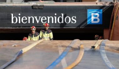 Alluvione Spagna, a Valencia 222 morti, allagamenti a Barcellona: ultime notizie di oggi. DIRETTA