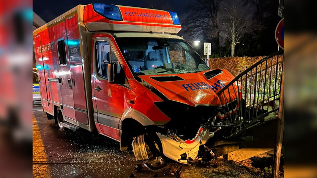 Mann stiehlt Rettungswagen in Hamburg, Verfolgungsjagd bis nach Kiel | NDR.de - Nachrichten