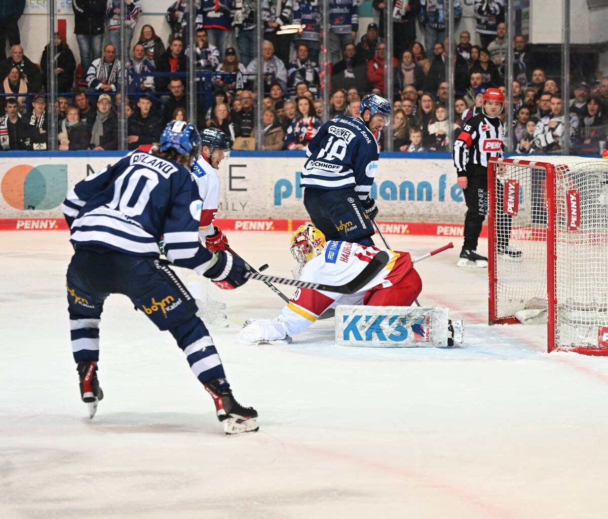 Deutschland-Cup: Iserlohn Roosters feiern Sieg