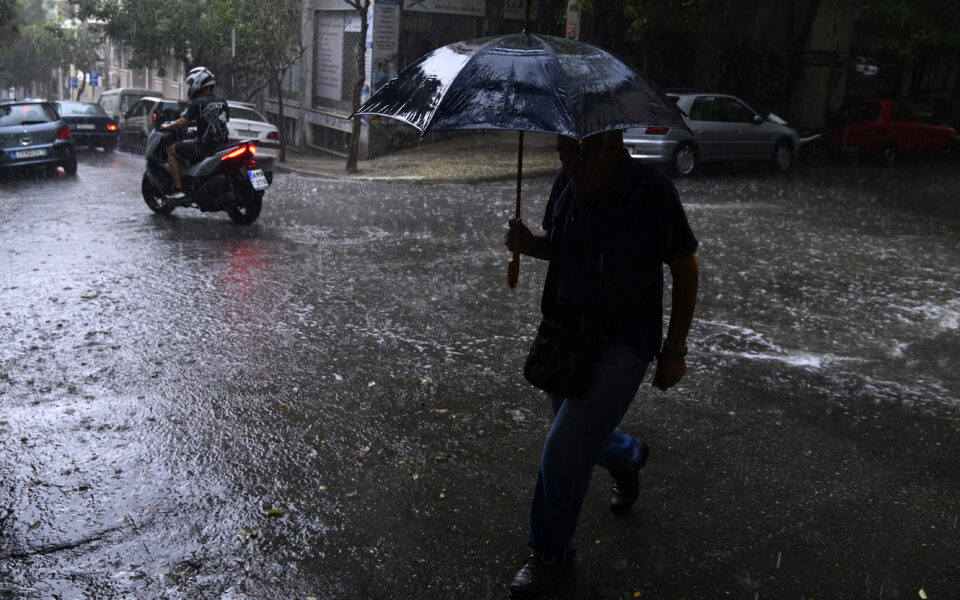 Greece braces for rain and temperature drop