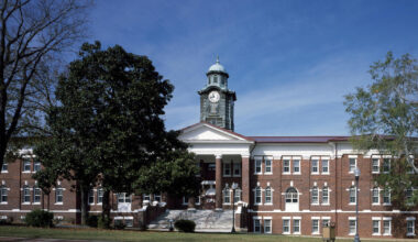 1 killed, 16 injured in shooting at Tuskegee University in Alabama