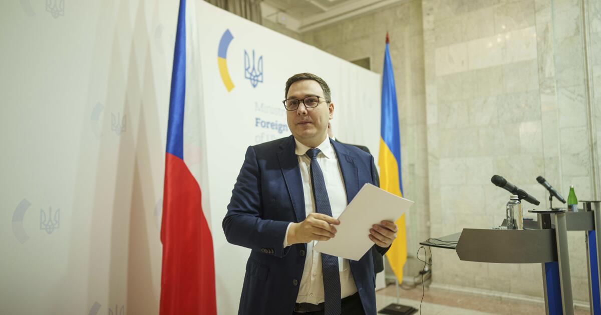 NATO, Ukraine set emergency talks after Russian hypersonic missile attack