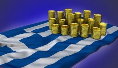 Greece to raise 11 billion euros from bond markets in 2025