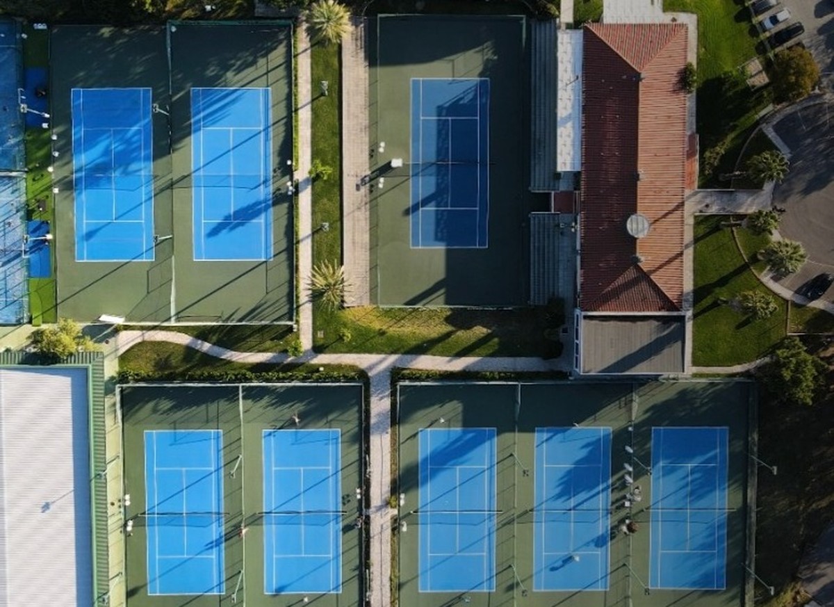 Cristiano Ronaldo compra complexo esportivo em Portugal voltado para a prática de padel