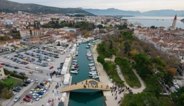 PHOTOS: New bridge in Trogir attracts attention