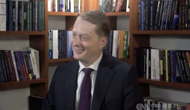 U.S. expert warns of shifting geopolitics, urges Taiwan to align with Trump