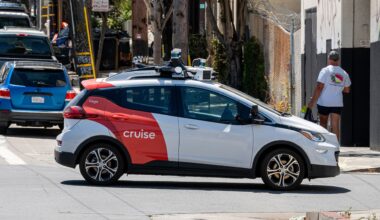 GM’s Cruise robotaxi business is latest growth initiative to falter