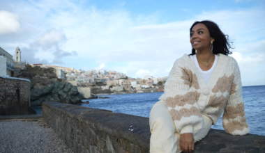 33-year-old mom sold everything to move family from Texas to Greece