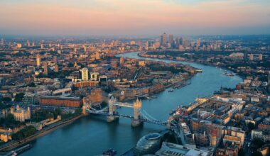 UK economy stagnates as business leaders warn of 'worst of all worlds'