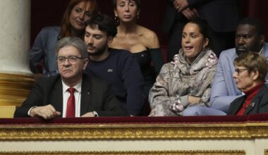 Who will be France's next PM? Left-wing at odds after Macron meets with Socialists