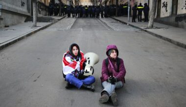 Hungary and Slovakia veto EU sanctions on Georgian officials as protests continue