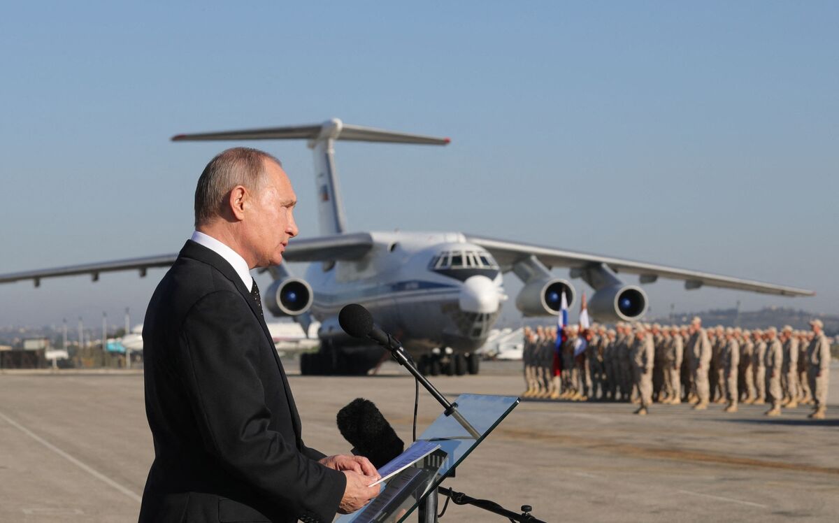 Syria: Russia Nears Deal With New Leaders to Keep Military Bases