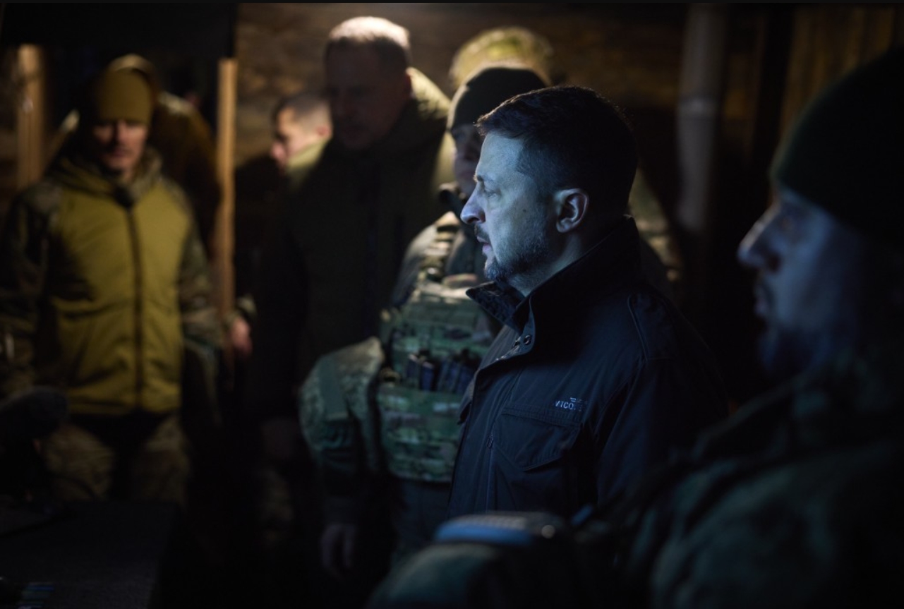 President of Ukraine Volodymyr Zelenskyi with the military. December 2024. Ukraine. Source: www.president.gov.ua