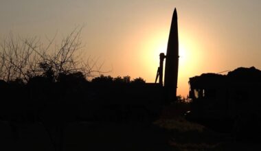 Exposing the 'Irrationality' of Nuclear Deterrence